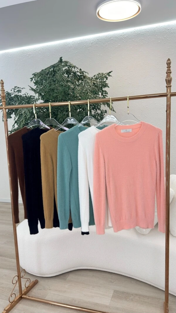 Blusa Pelinho Tati