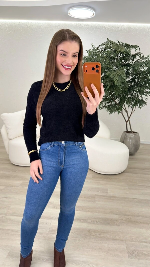 Blusa Pelinho Tati