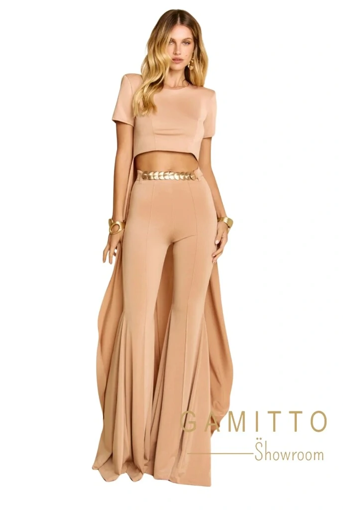 Foto Blusa Capa Longa Bege