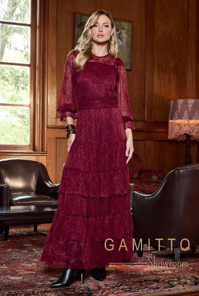 FotoVestido Renda Longo com Faixa