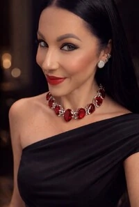 Colar Cristais em Banho Prata