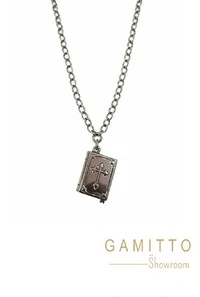 Colar Relicário em Banho Prata