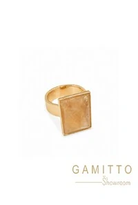 Anel Citrino em banho Ouro
