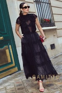 Blusa em Tule e Renda