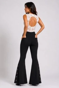 Calça Casual Com Detalhe