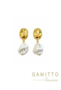 Brinco Pérolas em Banho Ouro