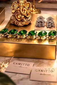 Pulseira Cristais em Banho Prata