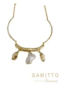 Colar Concha em Banho Ouro