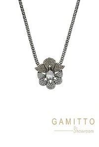 Colar Cristais em Banho Prata Vintage