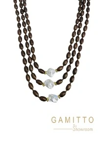 Colar Pérolas em Banho Ouro