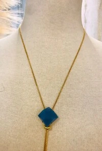 Colar Gravata em Banho Ouro