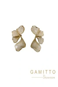 Brinco Folha em Banho Ouro