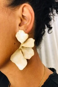 Brinco Folha em Banho Ouro