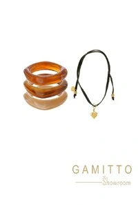 Kit Braceletes em Resina