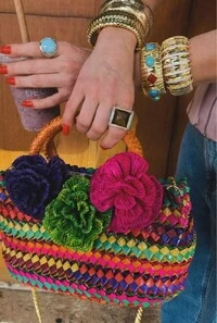 Bolsa Colorida Com Flores