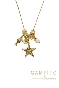 Colar Estrela Berloques em Banho Ouro Vintage