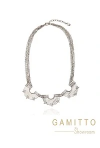 Colar Madrepérola em Banho Prata