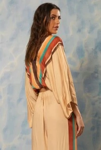 Blusa Estampada Com Decote V