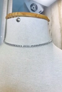 Colar Cristais em Banho Prata