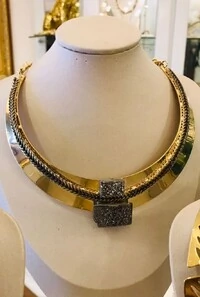 Gargantilha Drusa em Banho Ouro