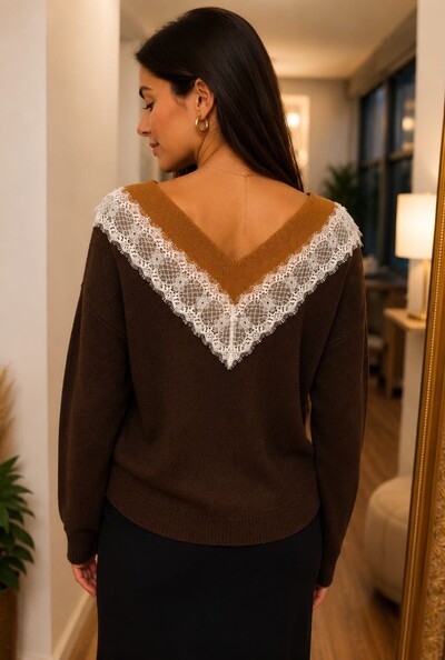 FotoBlusa em Tricot e Renda