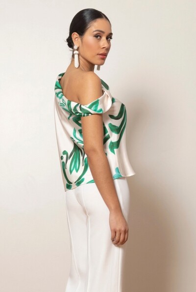 FotoBlusa em Seda Gloss Estampada