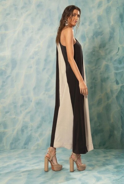 FotoVestido Mídi Unilateral