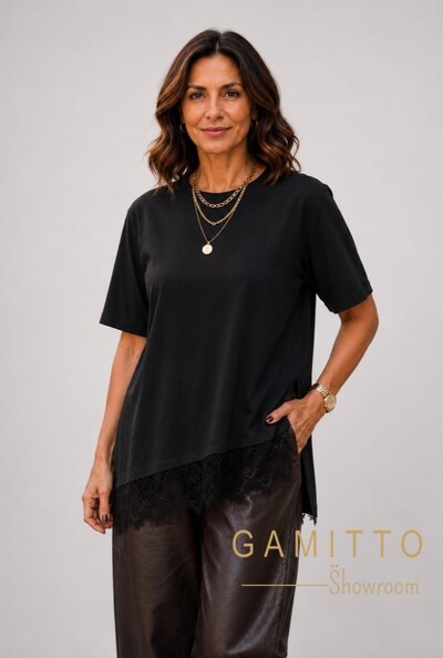 Foto T-Shirt Com Renda