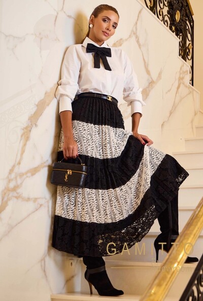 Foto Saia em Renda Bicolor