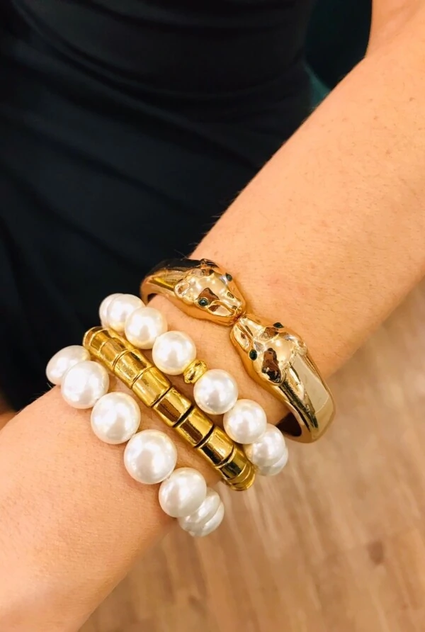 Pulseira Pérolas em Banho Ouro