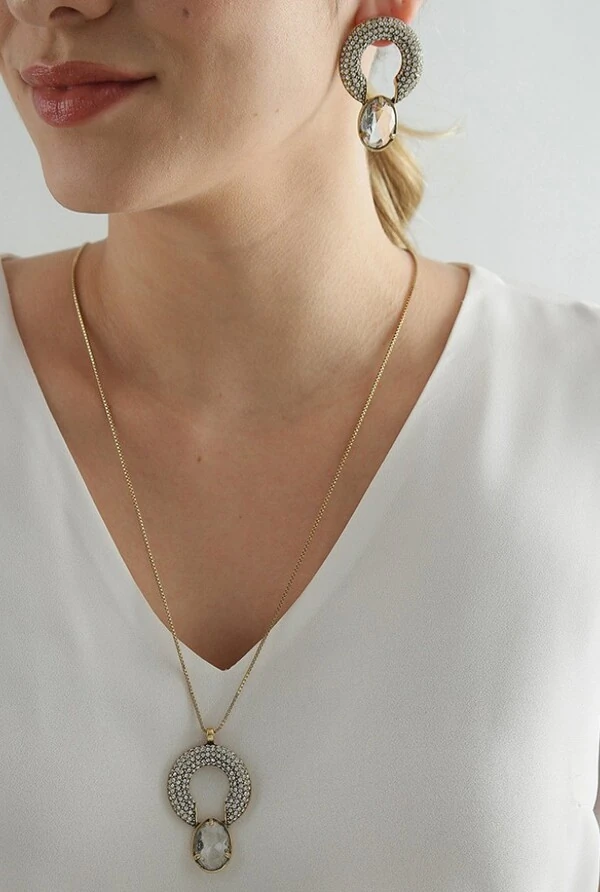 Colar Cristais em Banho Ouro Vintage