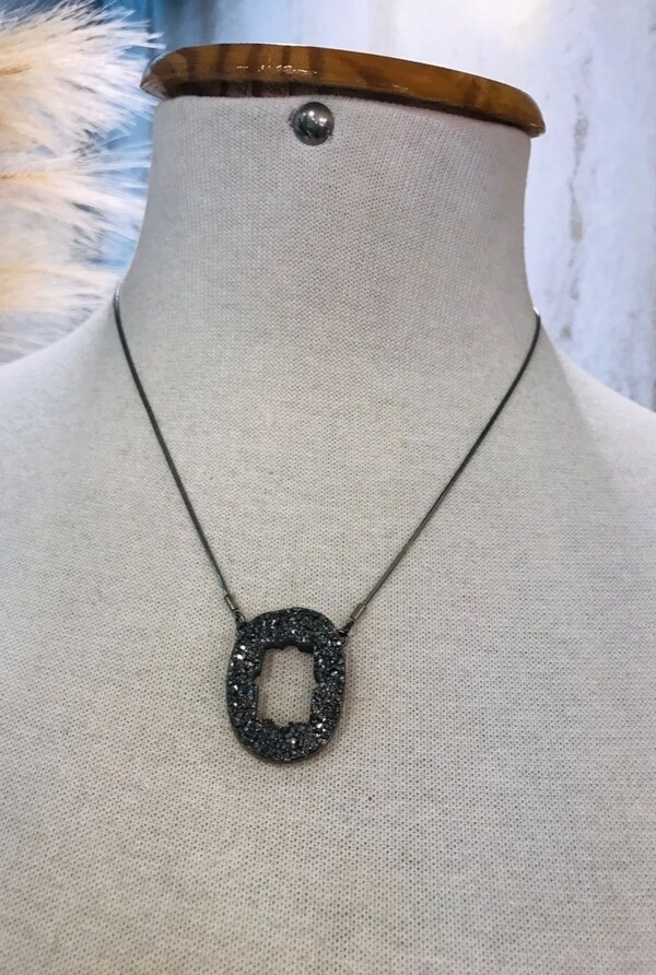 Colar Drusa em Banho Prata