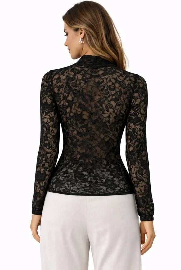 Blusa Renda Gola Alta