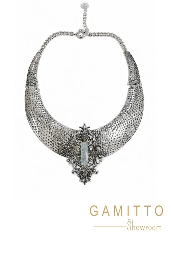 Colar Cristal em Banho Prata