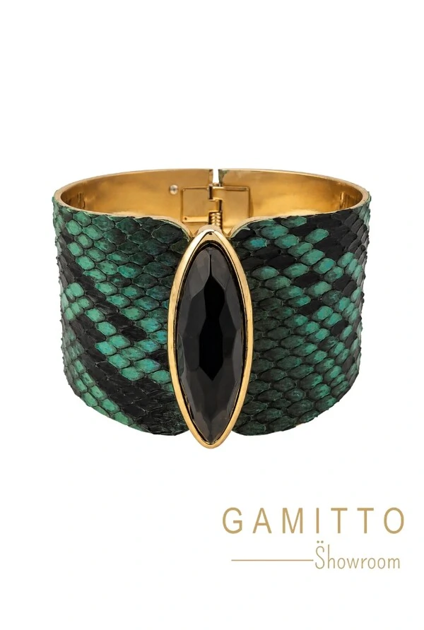 Bracelete Couro Exótico em Banho Ouro