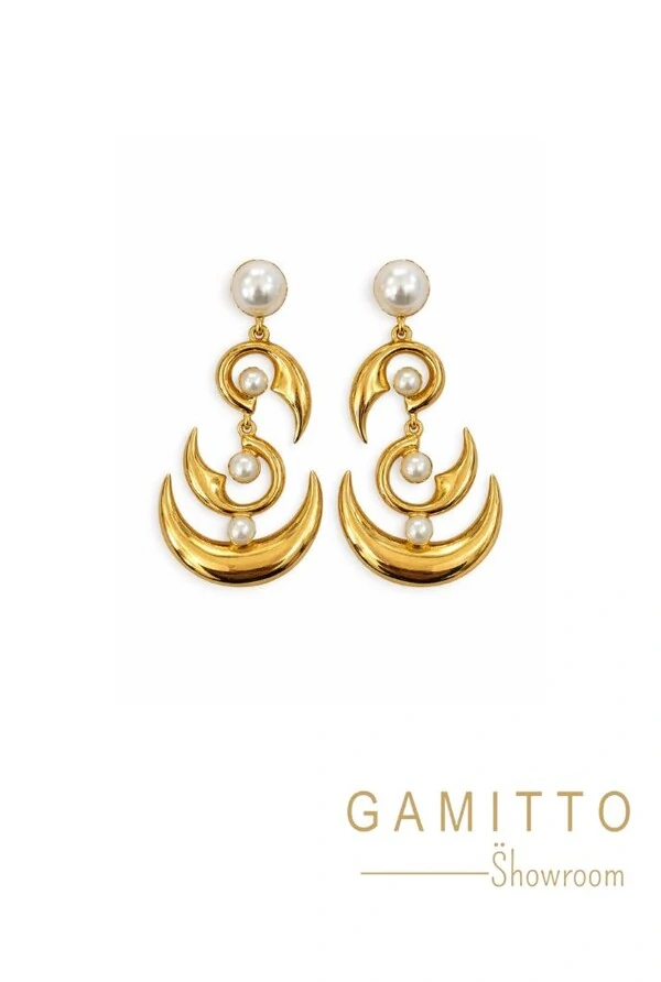 Brinco Pérolas em Banho Ouro