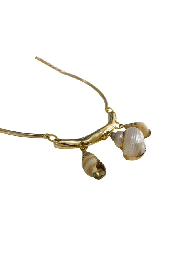 Colar Concha em Banho Ouro