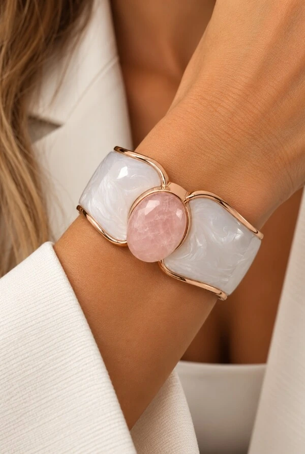 Bracelete Quartzo Rosa em Banho Ouro