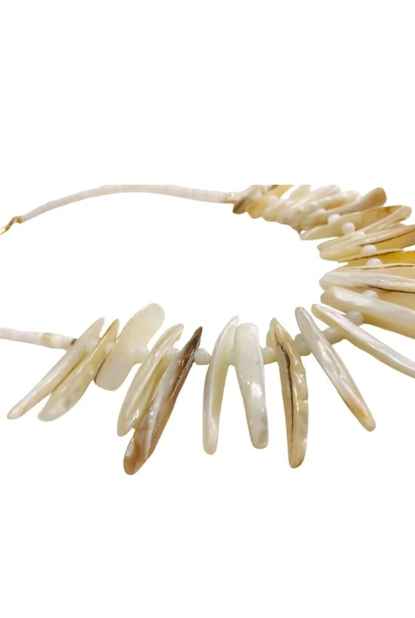 Colar Pedra Natural em Banho Ouro