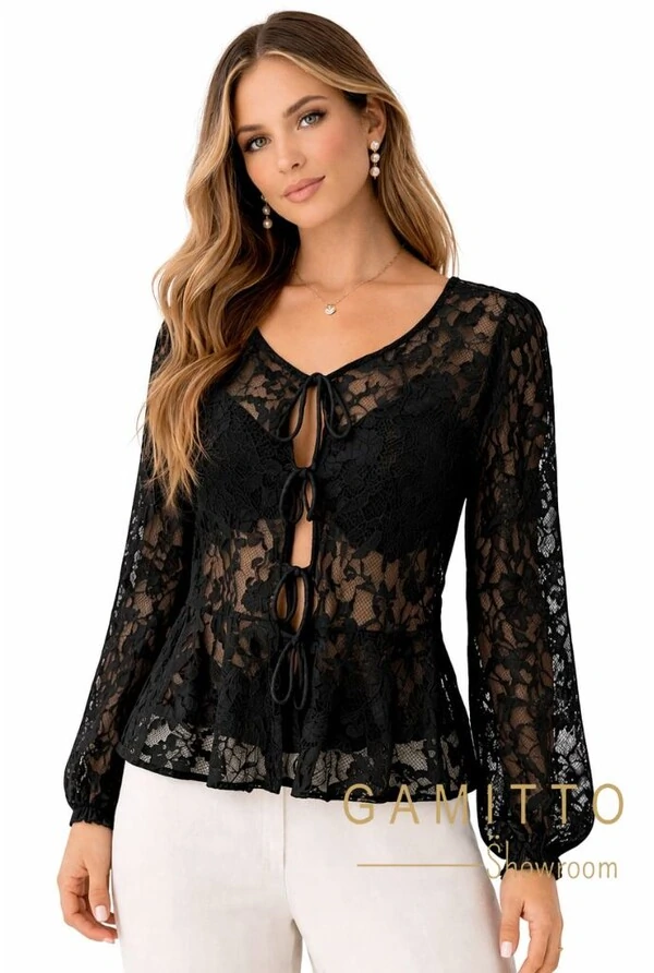 Blusa em Renda Com Laços