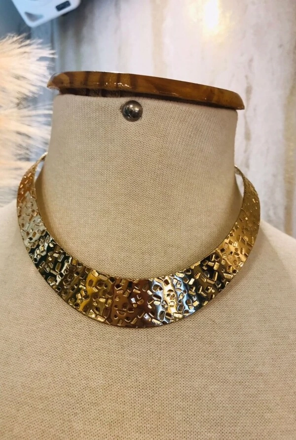 Gargantilha em Banho Ouro