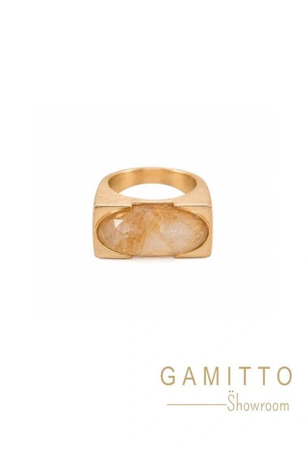 Anel Pedra em Banho Ouro