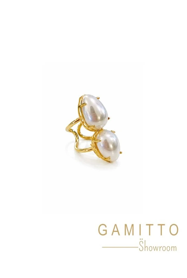 Anel Pérolas em Banho Ouro