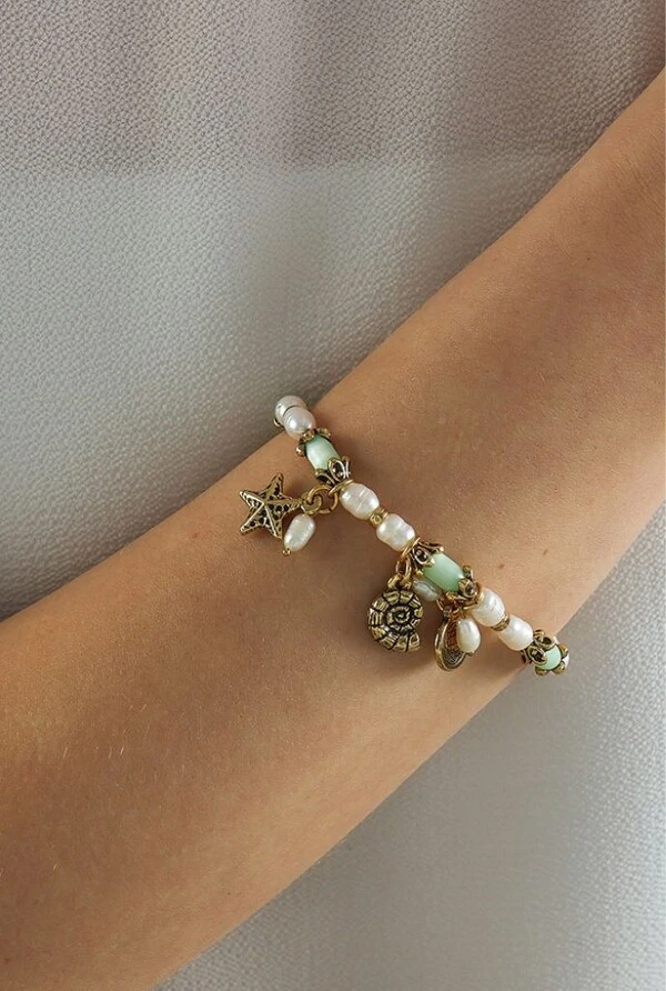 Pulseira Pérolas em Banho Ouro Vintage