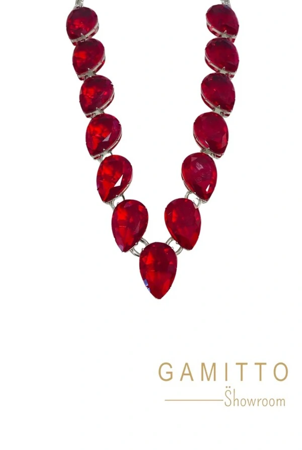 Colar Cristais em Banho Prata