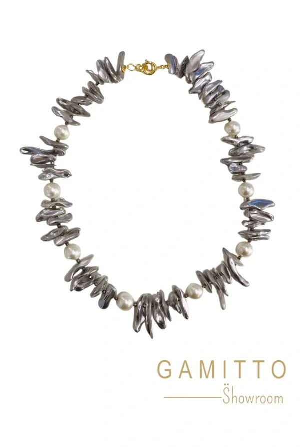 Colar Pérolas em Banho Ouro