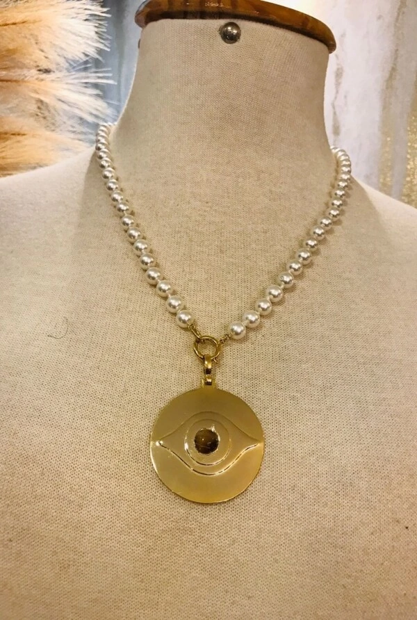 Colar Pérolas em Banho Ouro