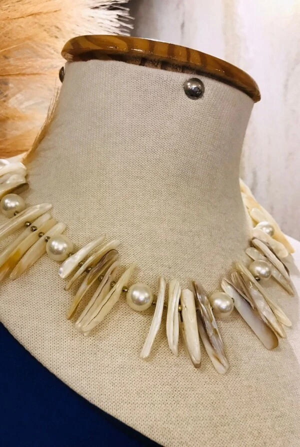 Colar Pérolas em Banho Ouro