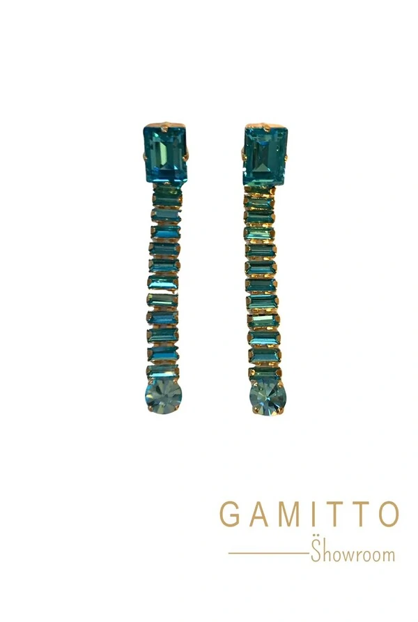 Brinco Cristais Azul em Banho Ouro