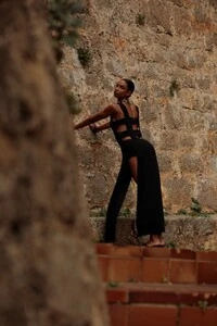 Saída Bali Black Onix